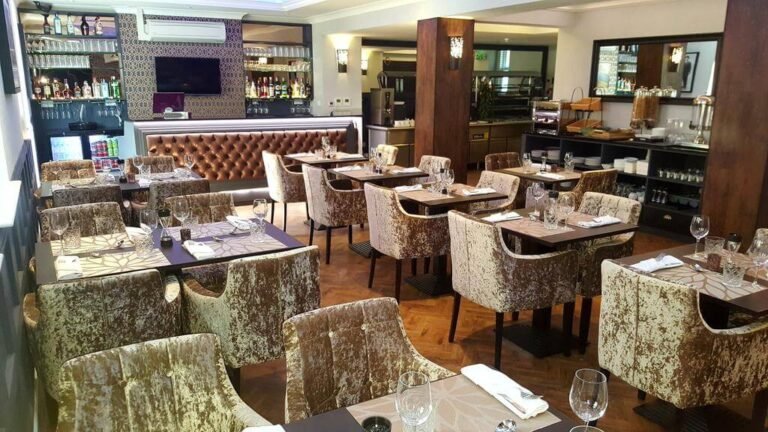 Poplar Hotel pic (2)